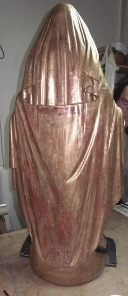 La Vierge avec pose d'une dorure